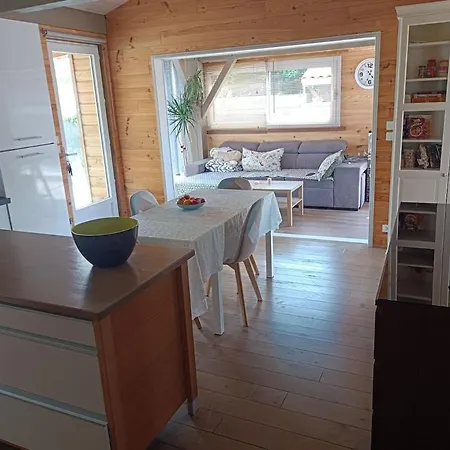 度假居 Maison & Piscine Prives,plages Ocean Et A 10 Kms Linxe