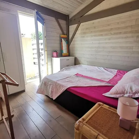 Maison & Piscine Prives,plages Ocean Et A 10 Kms Holiday home *